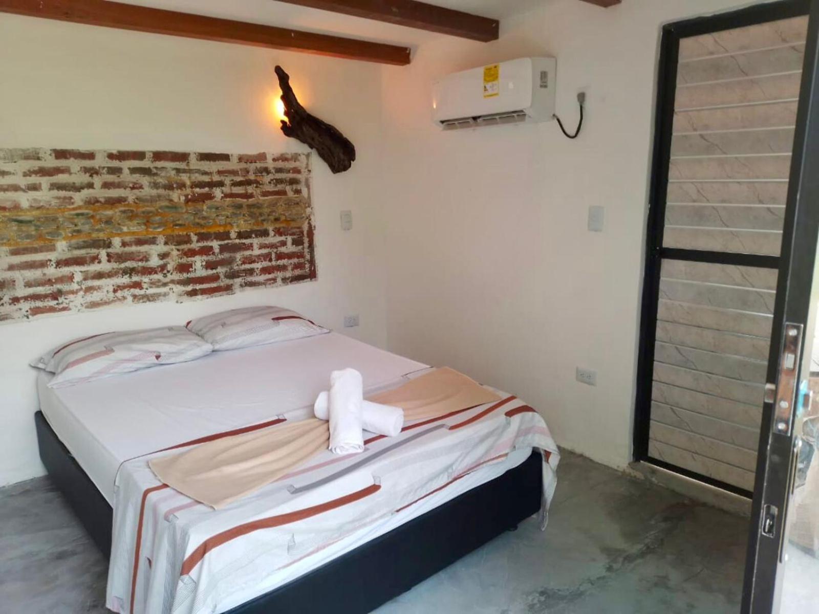 Moon Wind Tayrona Hostel 엘 자이노 외부 사진