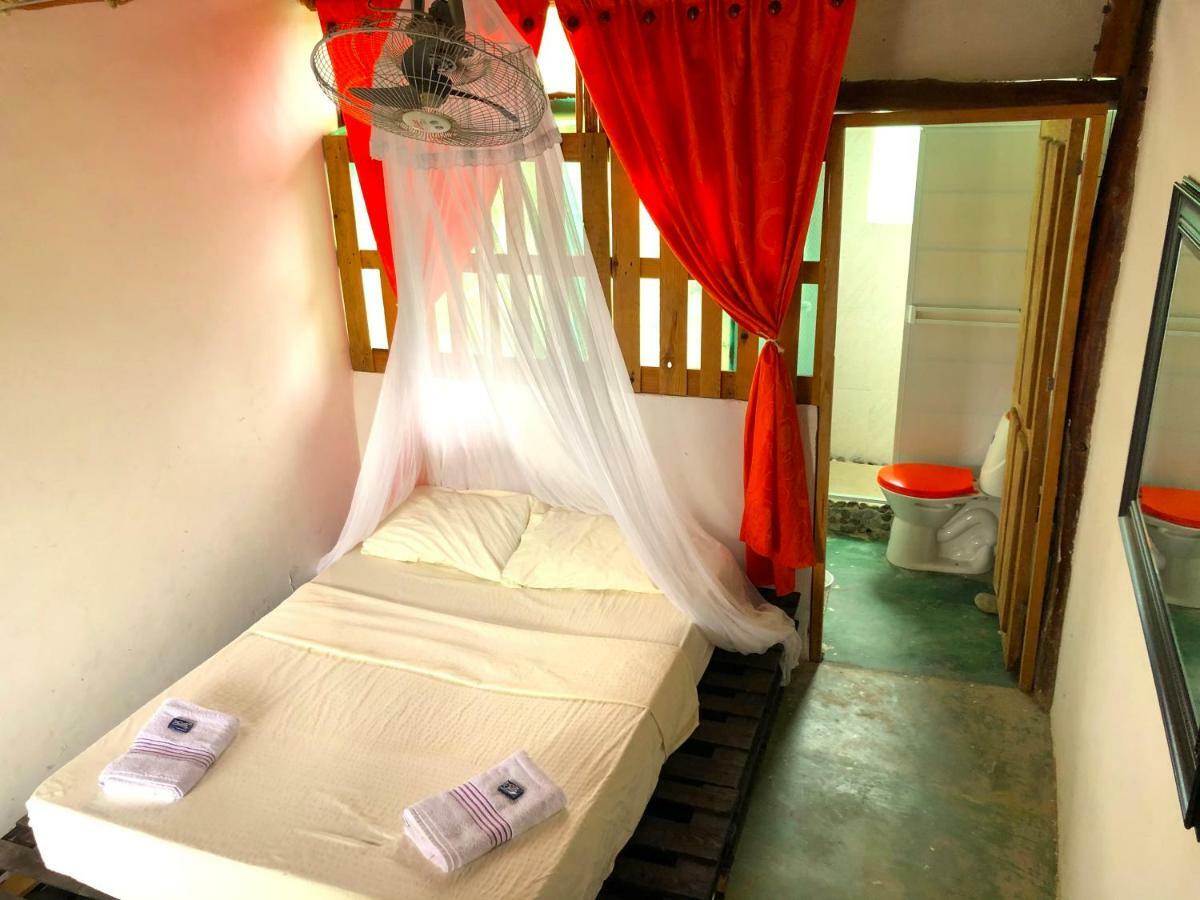 Moon Wind Tayrona Hostel 엘 자이노 외부 사진